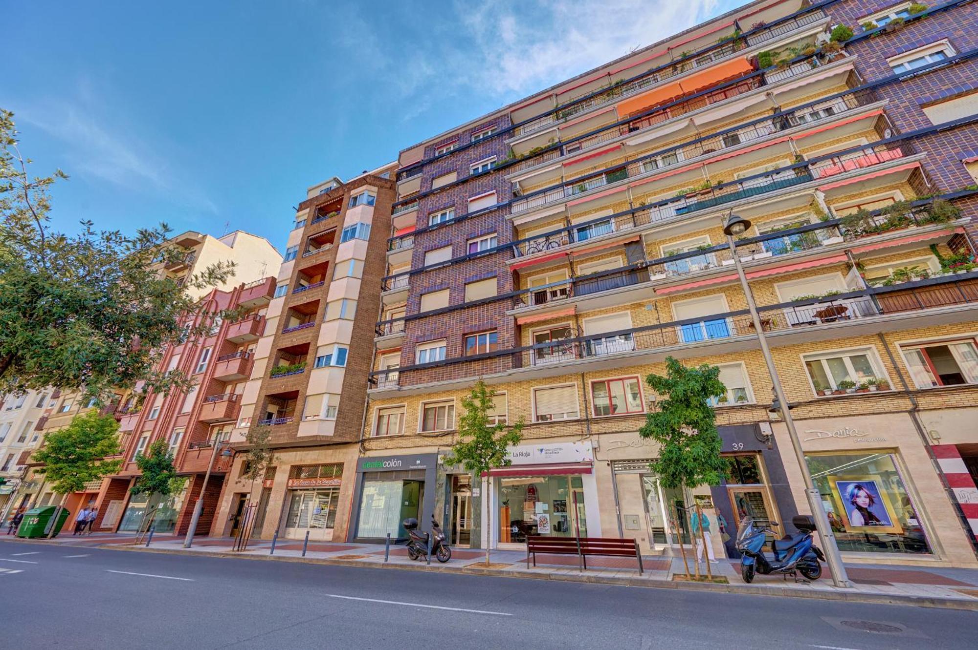 Apartamento Tempranillo Logrono By Clabao Exterior foto